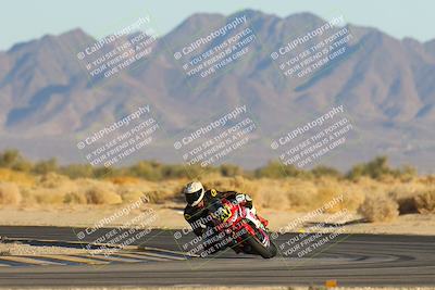 media/Jan-11-2025-CVMA (Sat) [[ddeb3f563a]]/Race 13-Amateur Supersport Open/